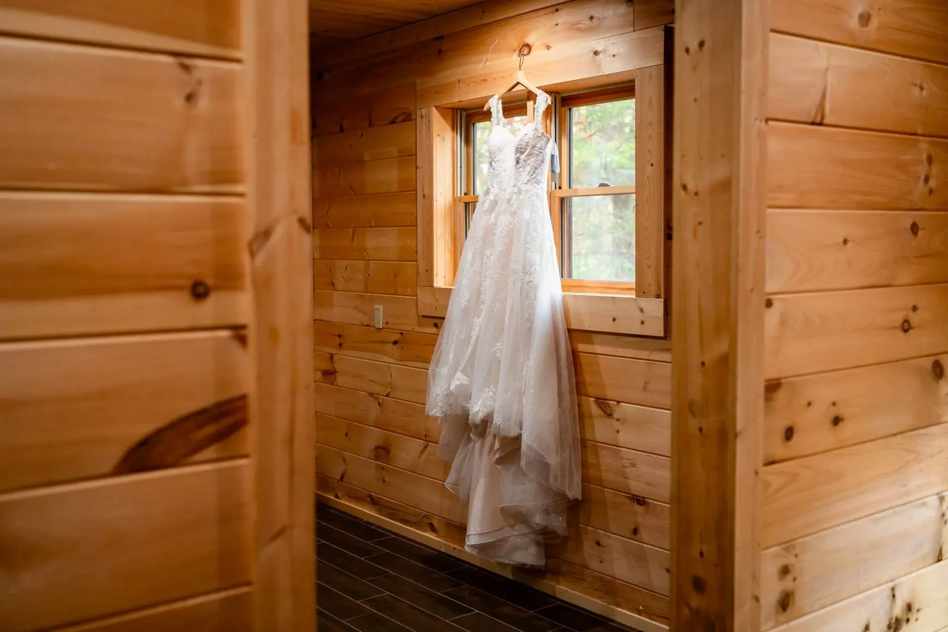 Gatlinburg Wedding Chapel elopement photo