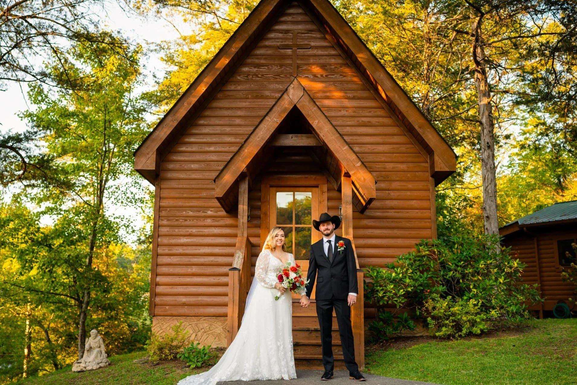 Gatlinburg Wedding Chapel elopement photo
