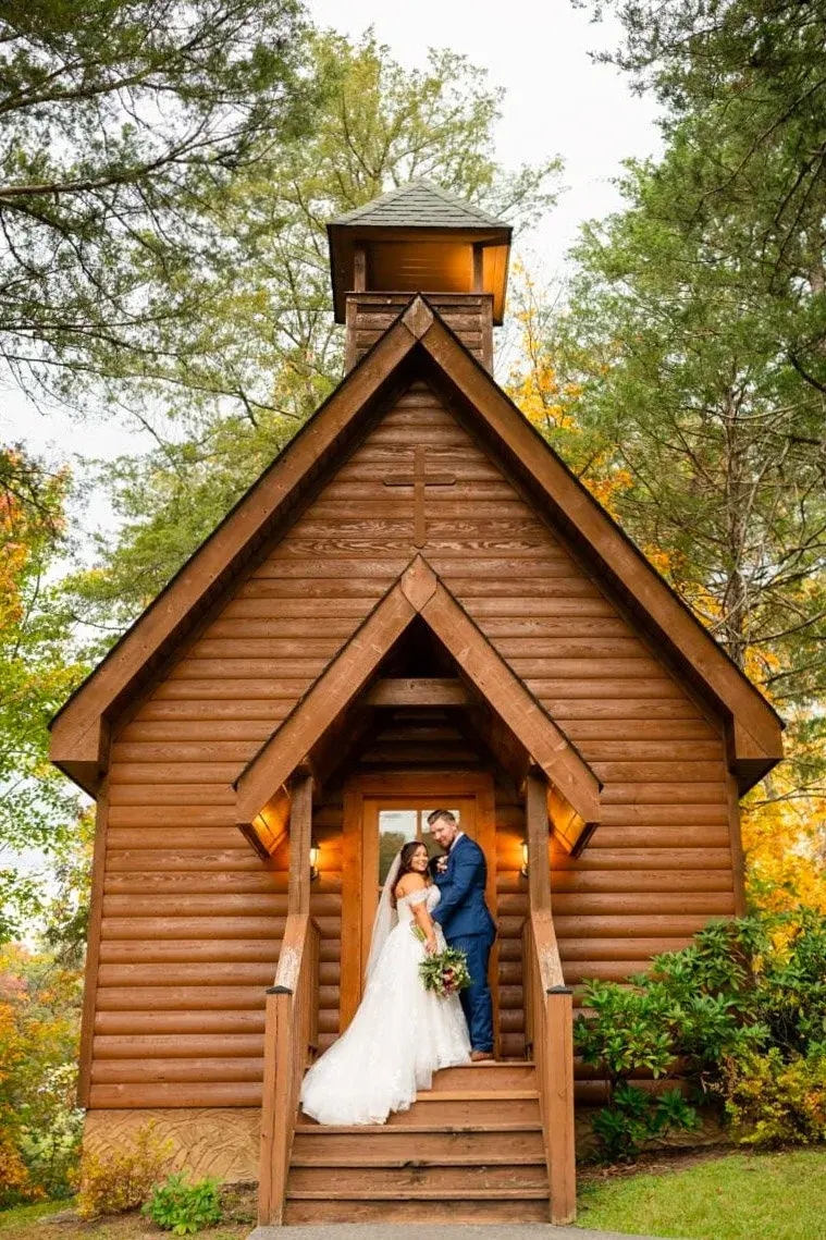 Gatlinburg Wedding Chapel elopement photo