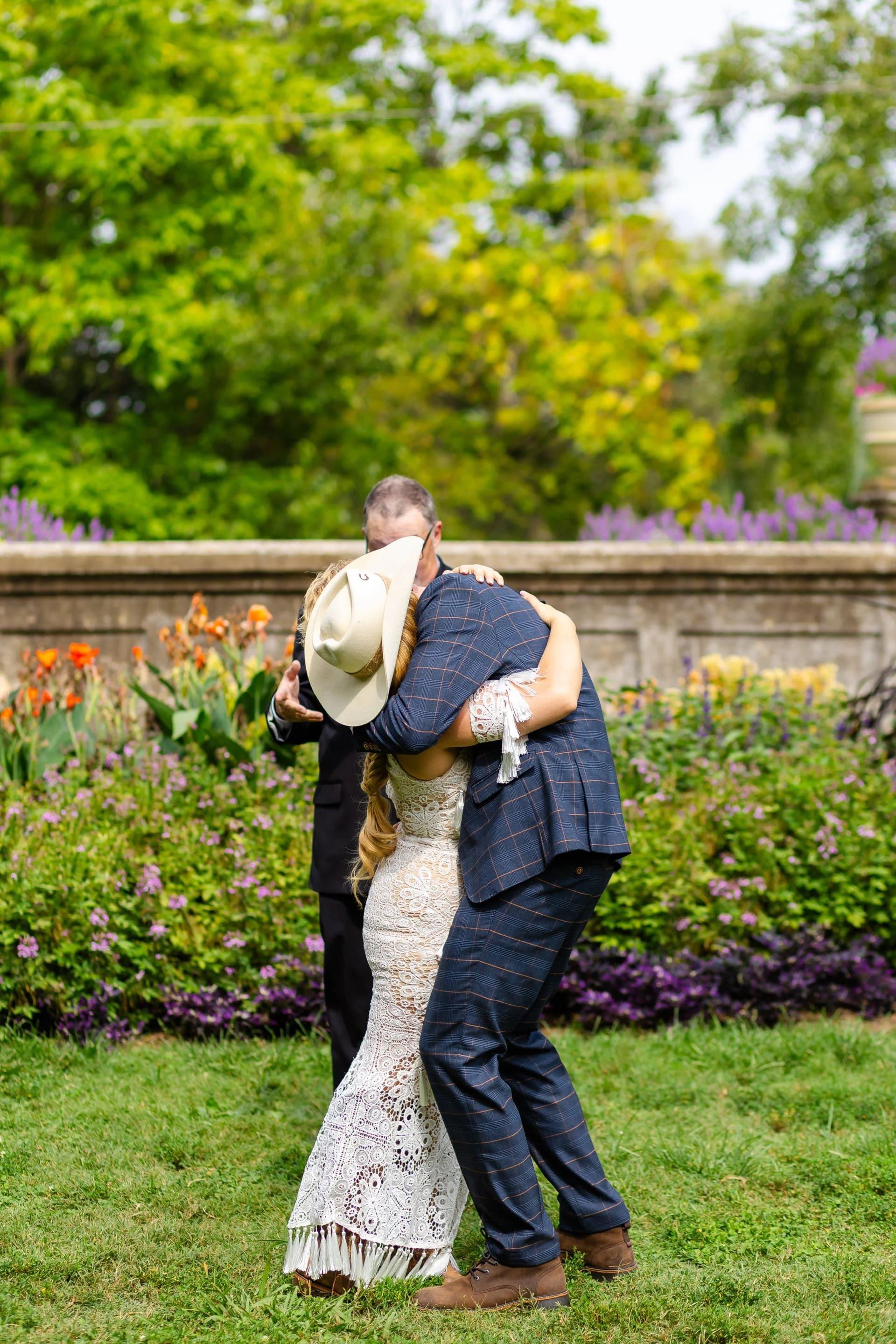 Centennial Park elopement photo