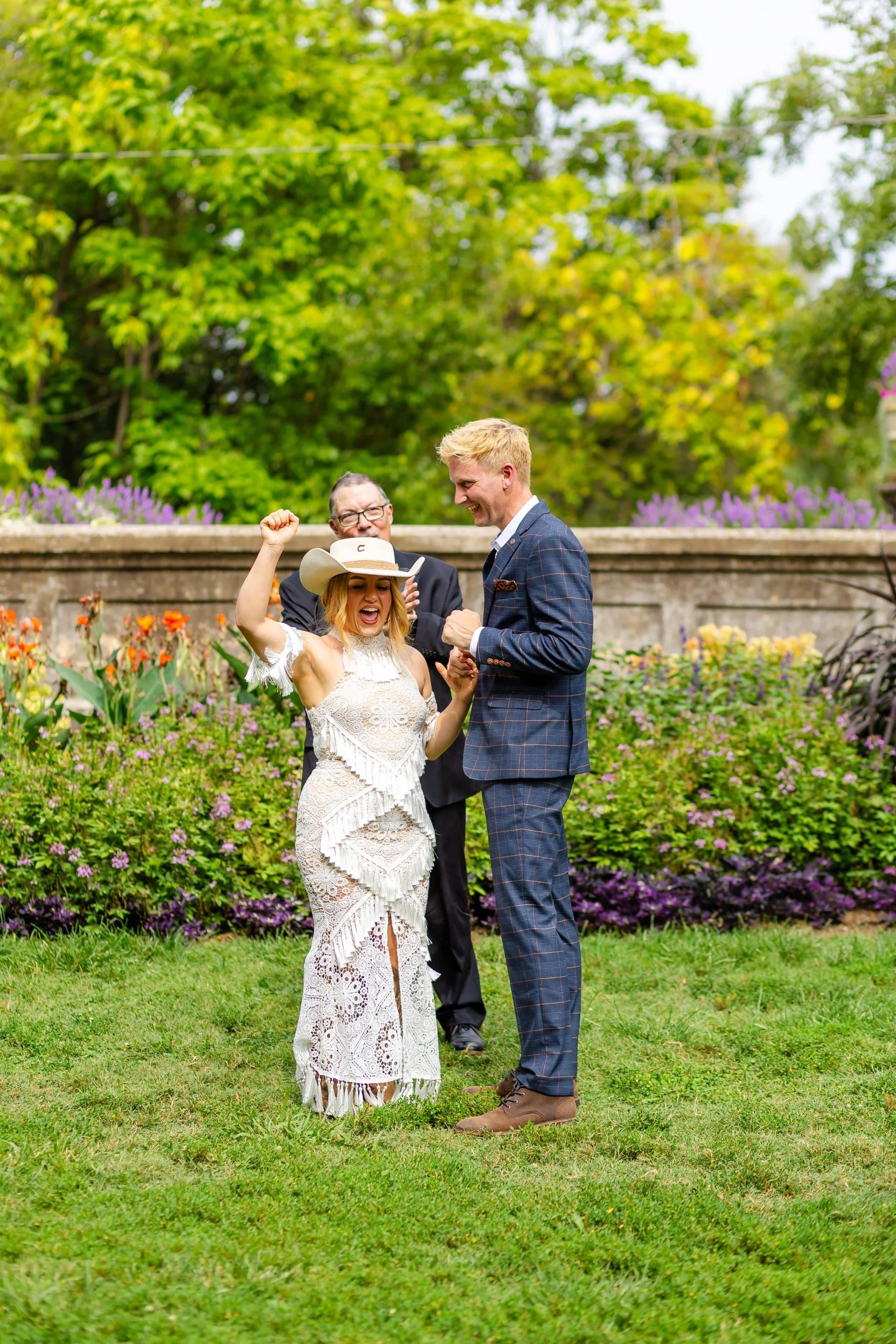 Centennial Park elopement photo