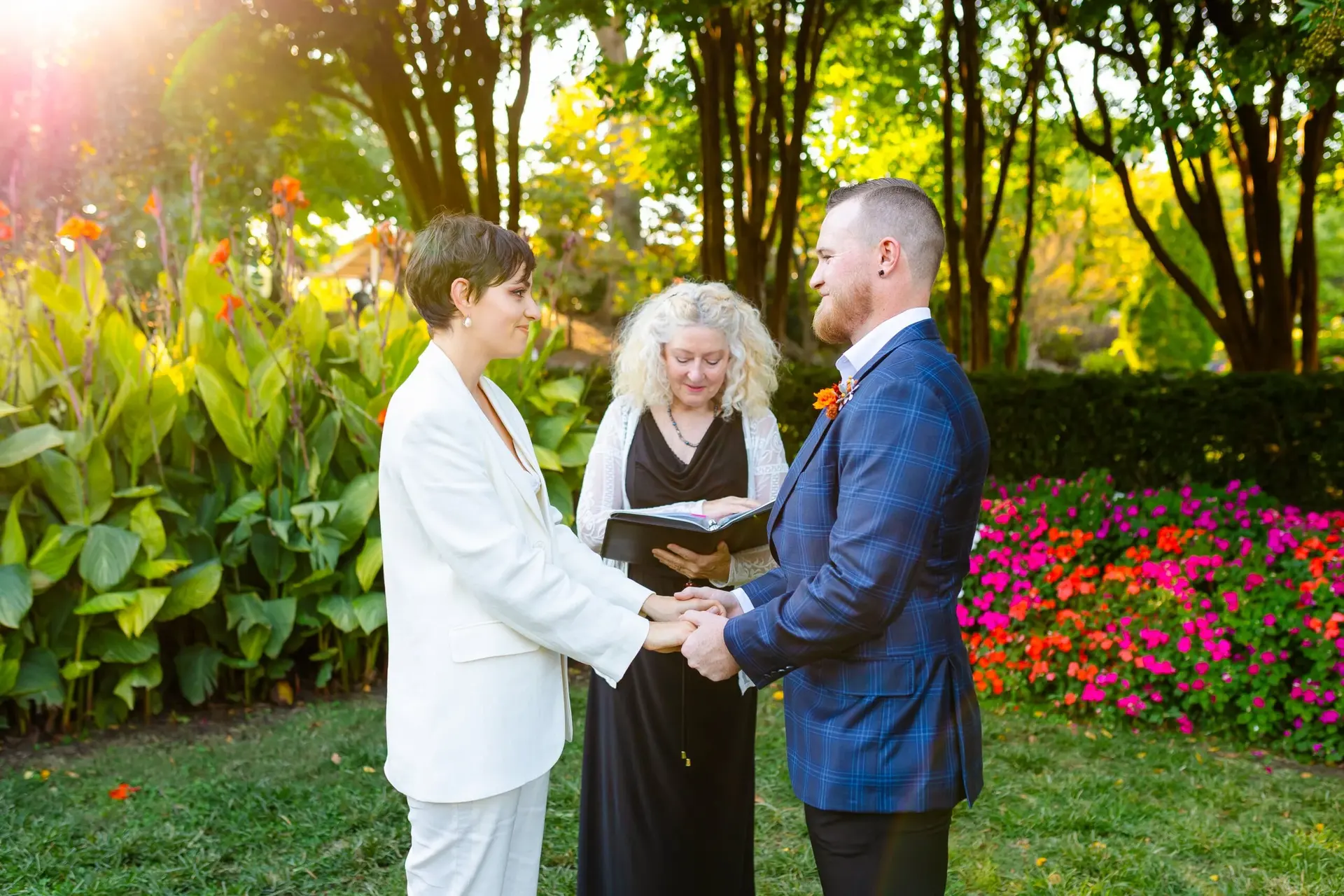 Centennial Park elopement photo