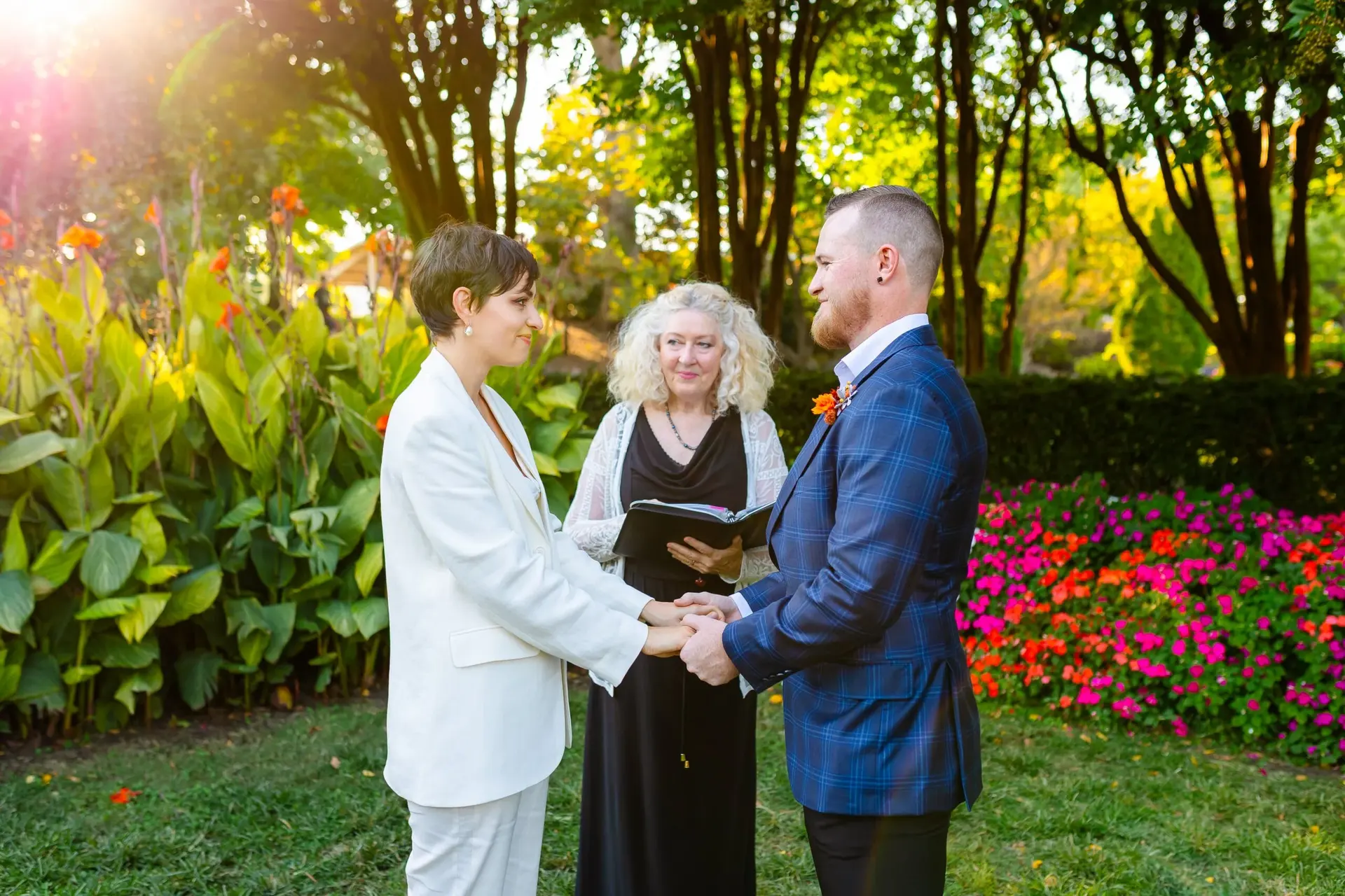 Centennial Park elopement photo