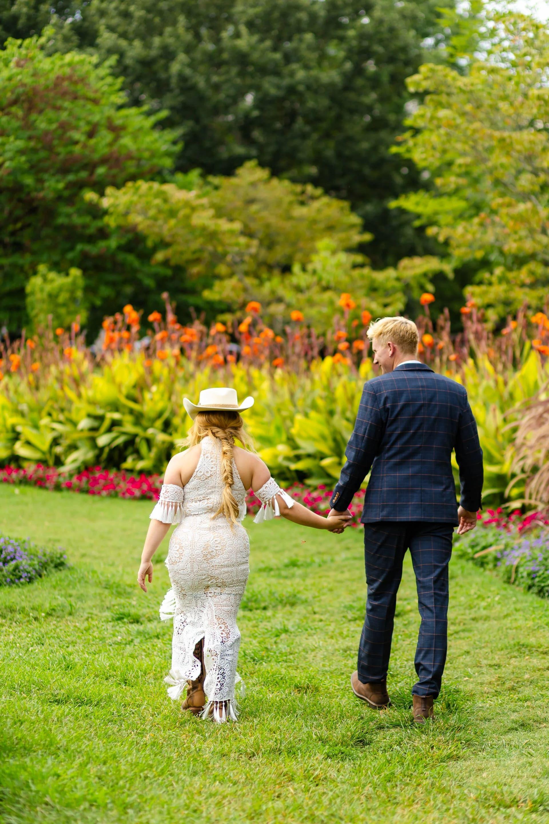 Centennial Park elopement photo