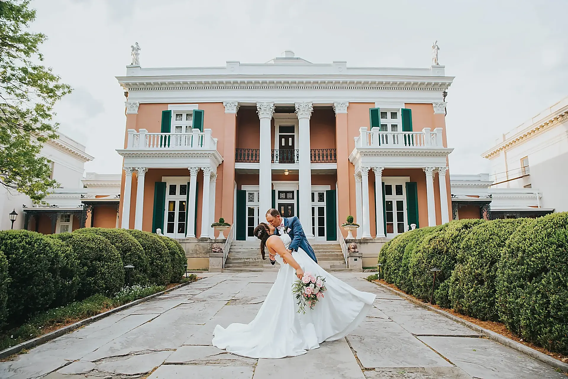 Couple exchanging vows at a historic mansion elopement venue — Nashville, TN