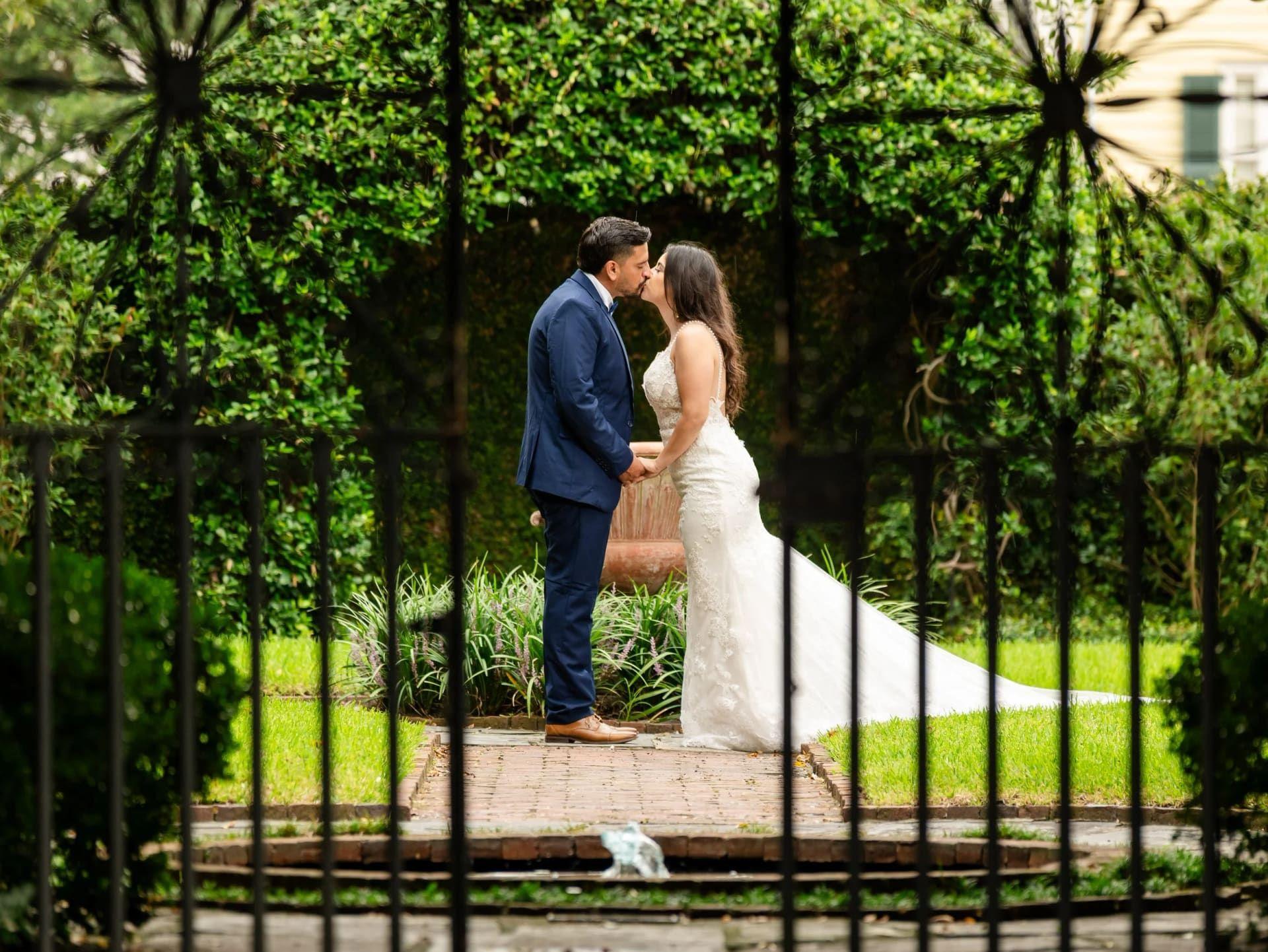 Davenport House elopement photo