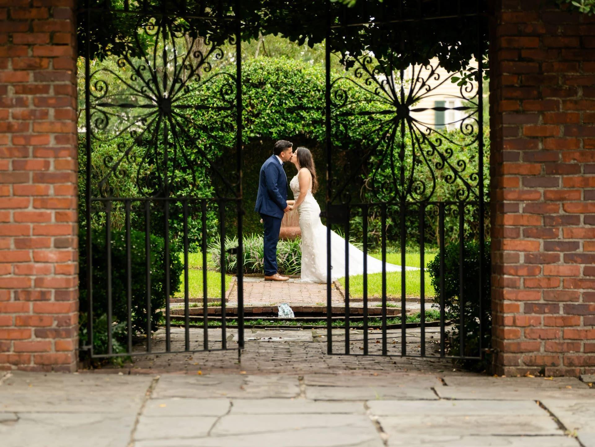 Davenport House elopement photo