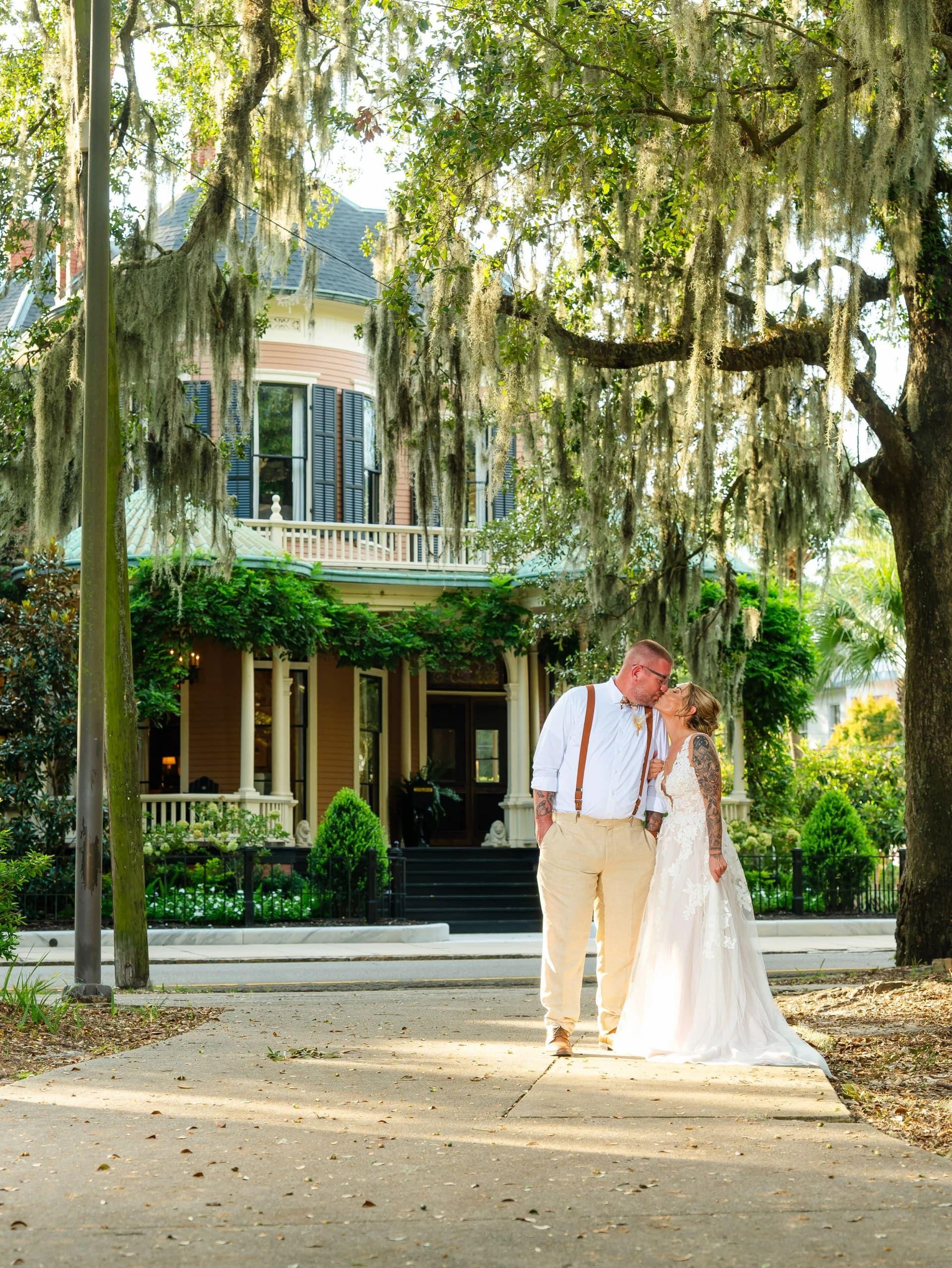 Forsyth Park elopement photo