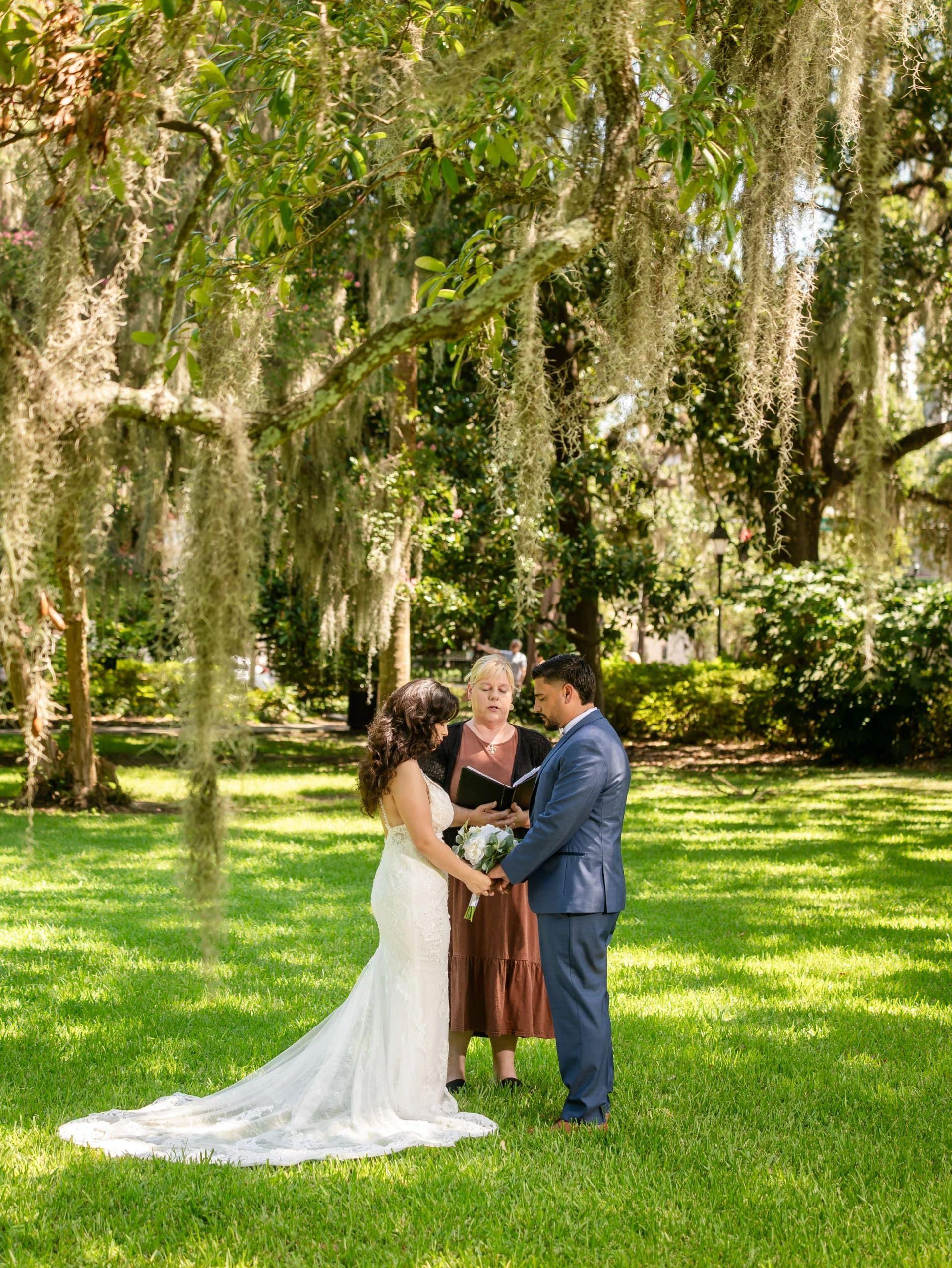 Forsyth Park elopement photo