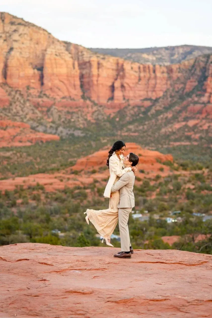 Yavapai Vista elopement photo