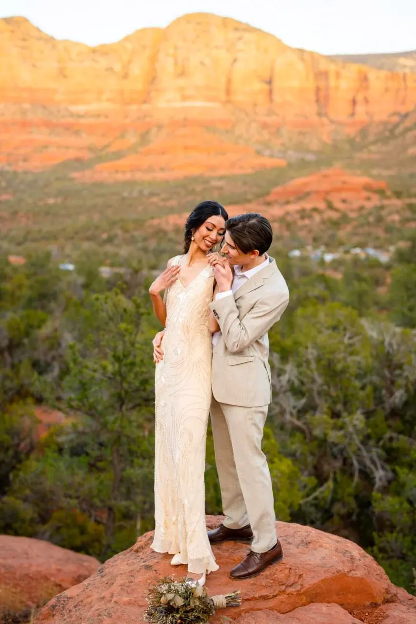 Yavapai Vista elopement photo