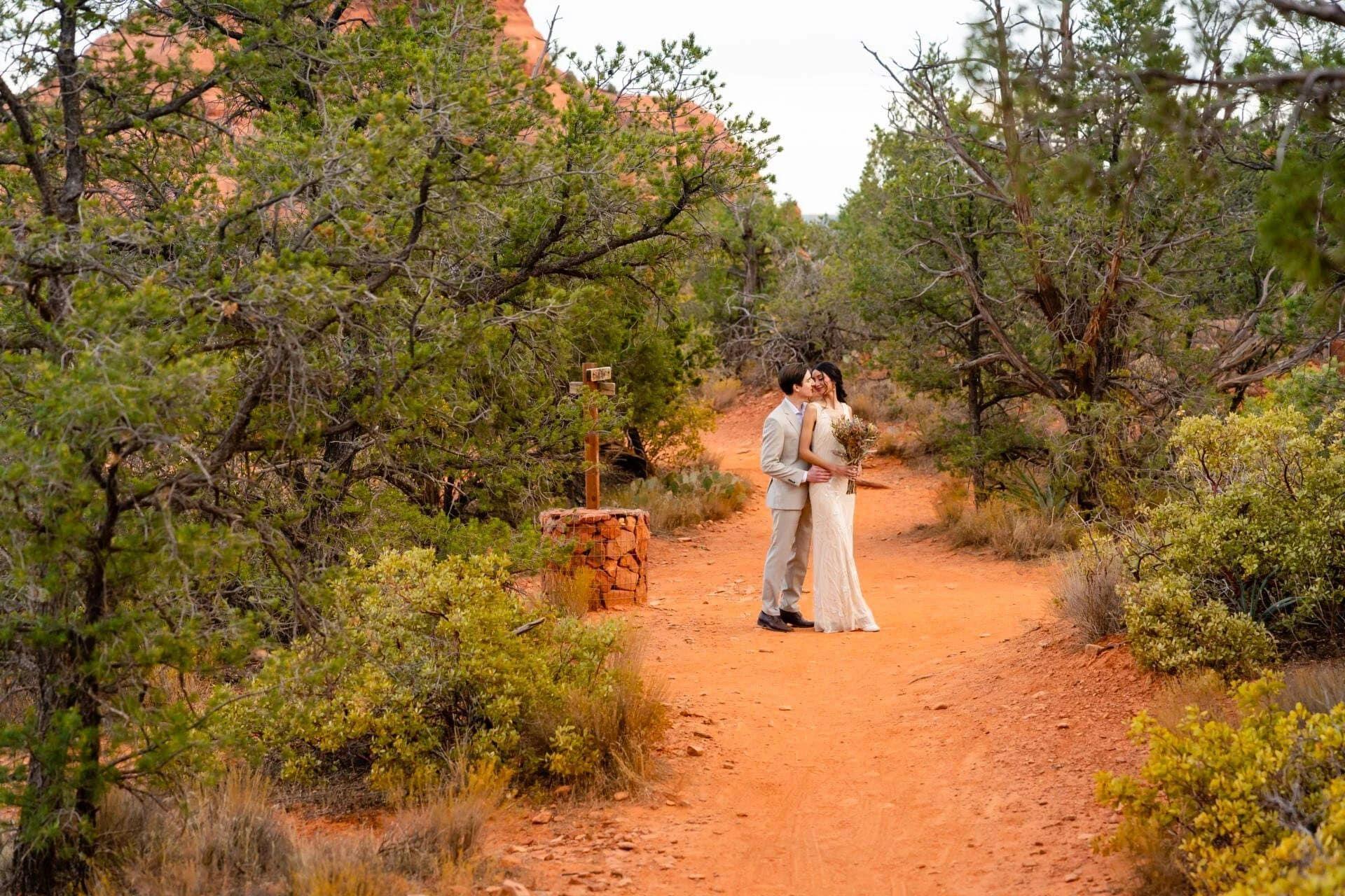 Yavapai Vista elopement photo
