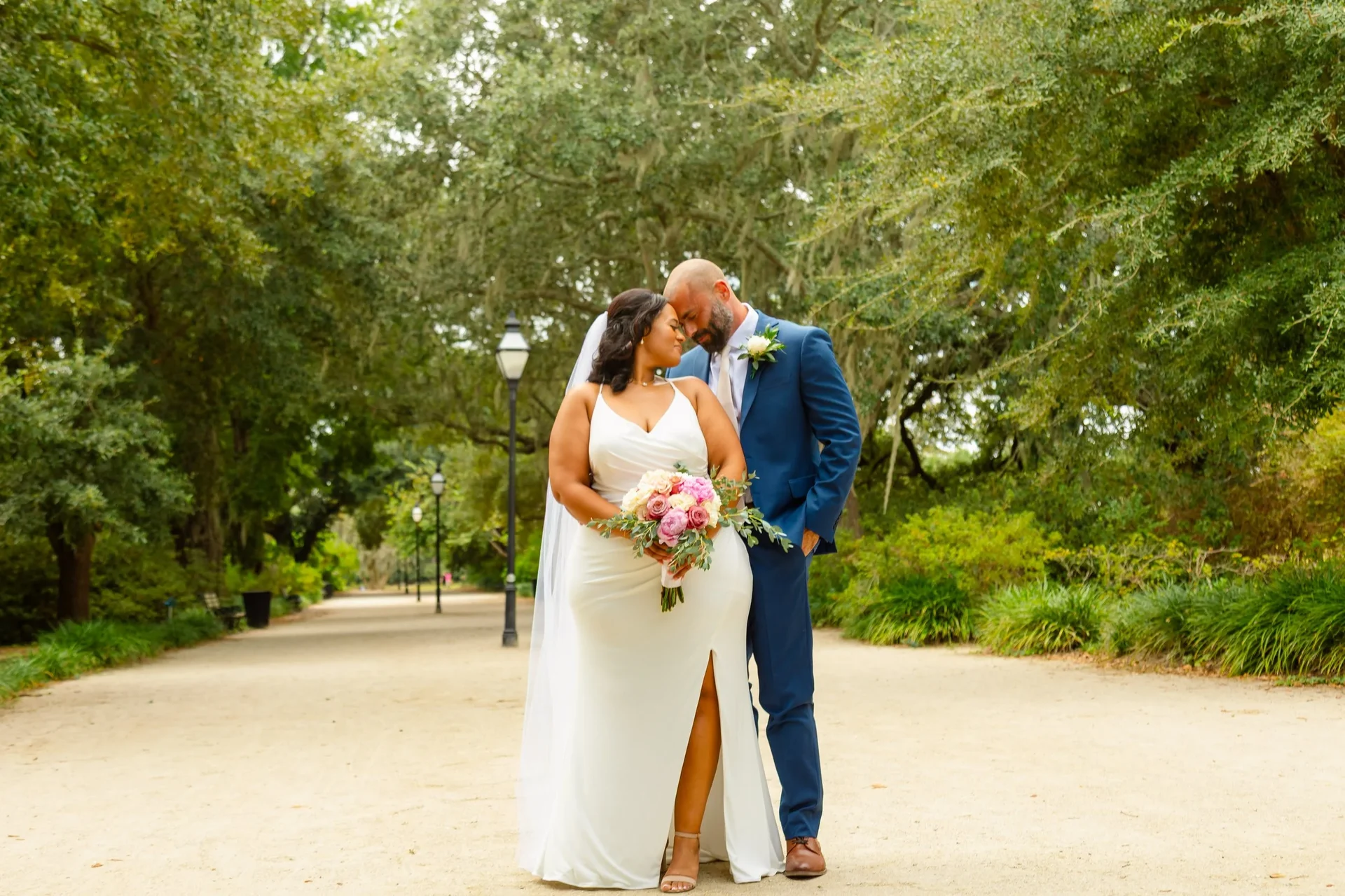 Hampton Park elopement venue in Charleston, SC — all-inclusive elopement package by Elopements Inc.